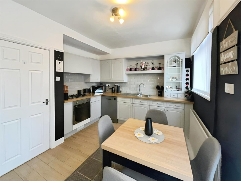 user_edited_photo-6031168e_user-edited-904130b6-42