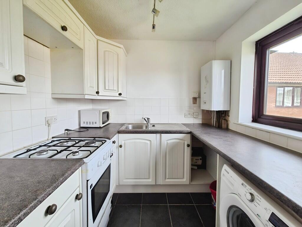 110073f3-10000295...