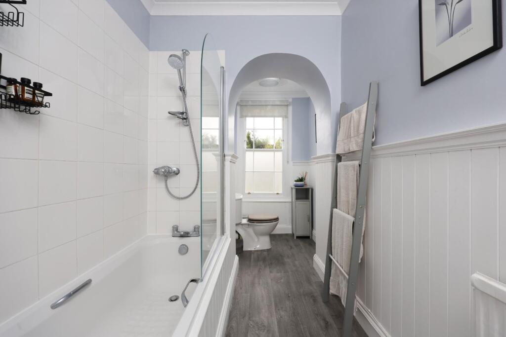 1 Redland Court 2.JPG