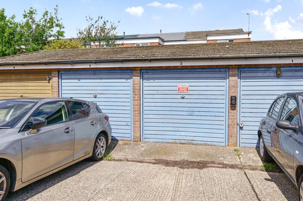 Garage &amp; Parking