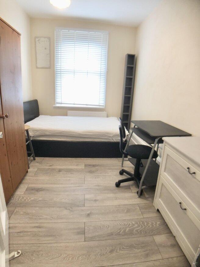 dock-road-me4-4st-927820