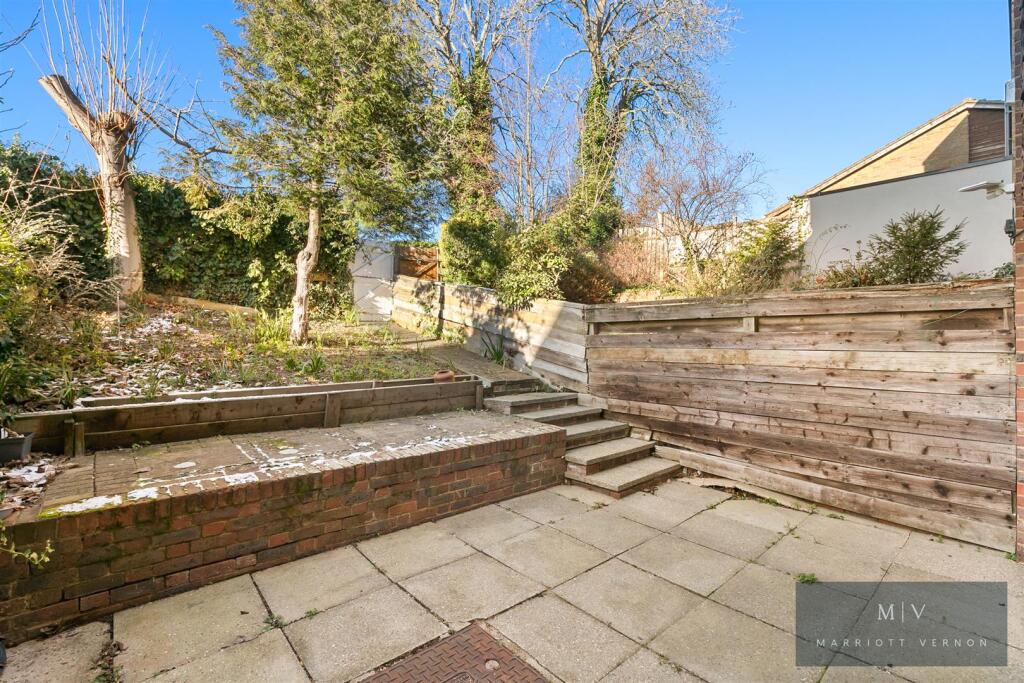 Brownlow Road 20 MV-3.jpg