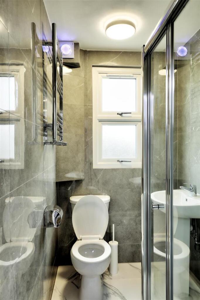 Room 6 self contained