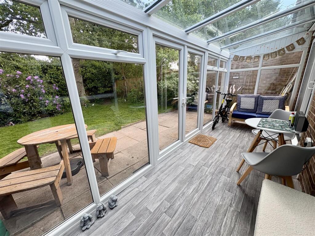 6. conservatory 2.jpg
