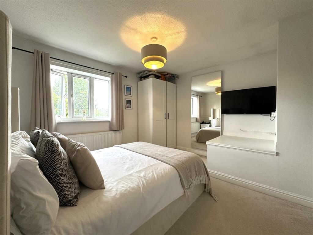Copious Bedroom One 945