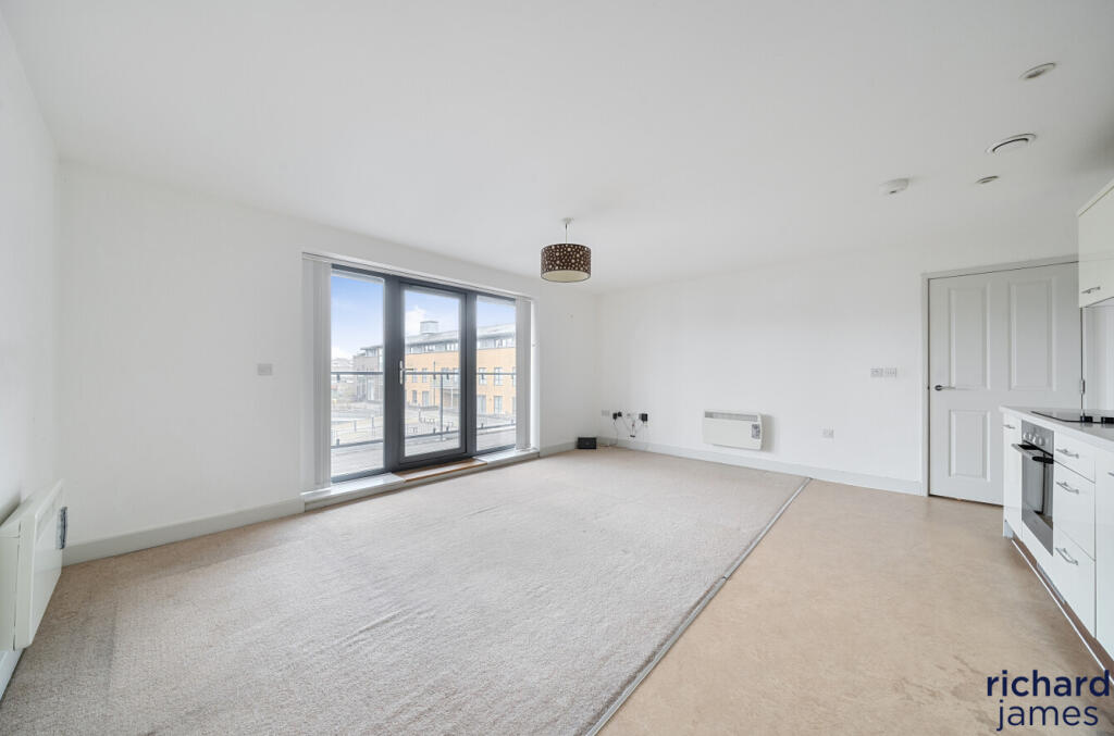 c03eda7a60764af2995141c2a943e7dc