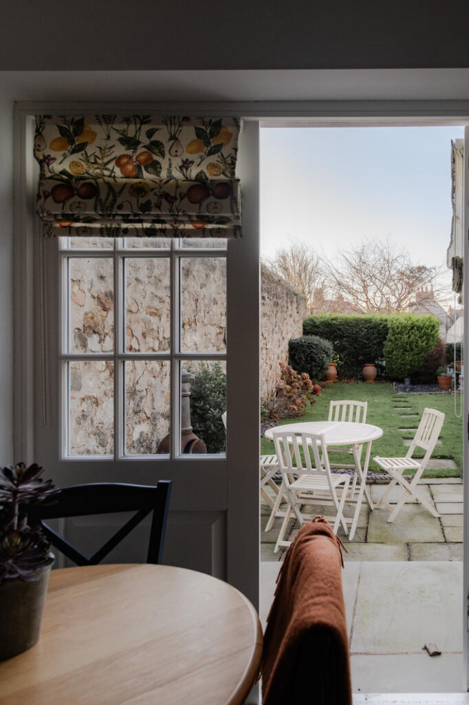 246990 - 71 Ravensdowne 15.jpg