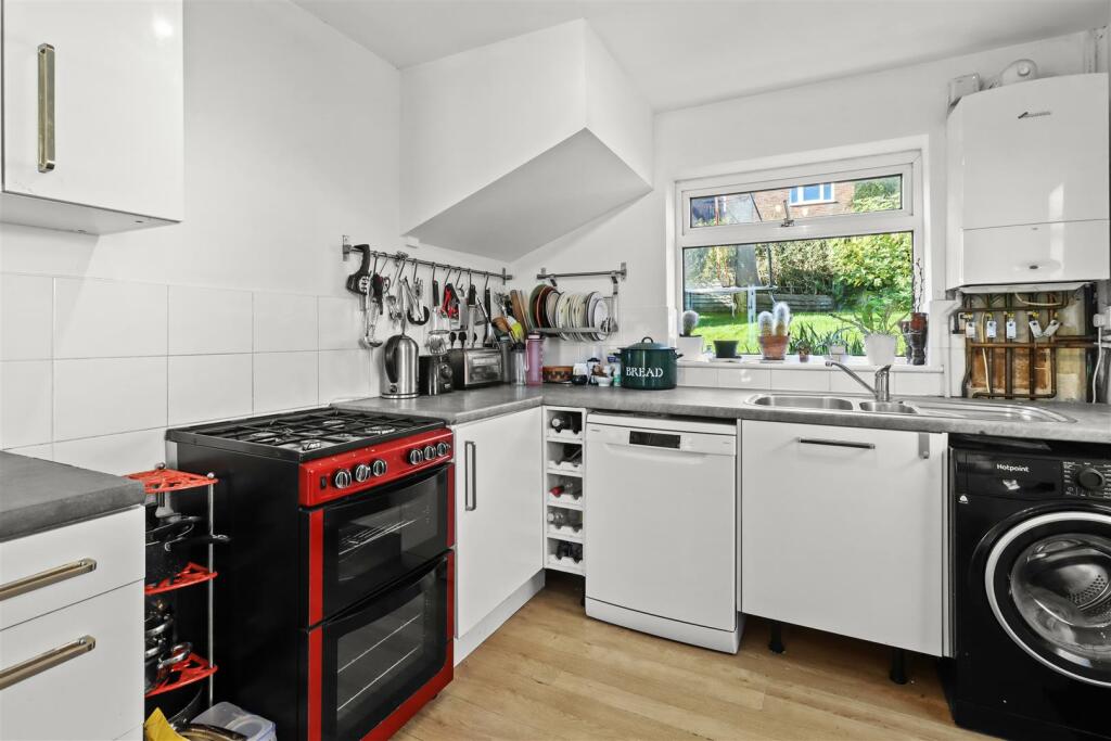 kitchen #3.jpg