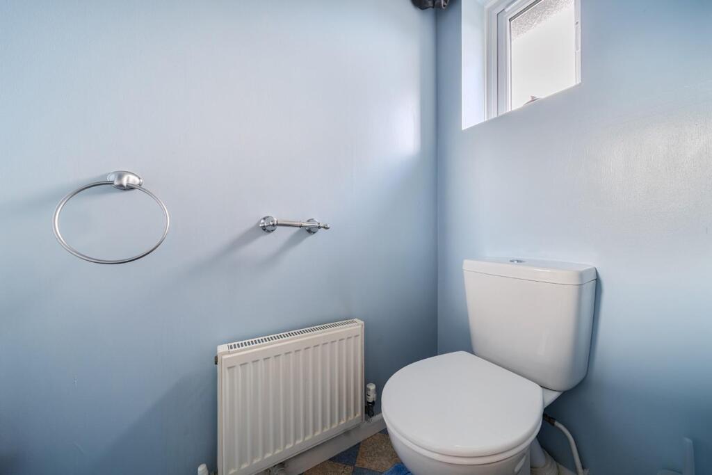 Ground Floor W.C..jpg