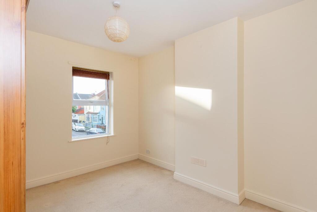 3Y2REN - Bedroom C.jpg