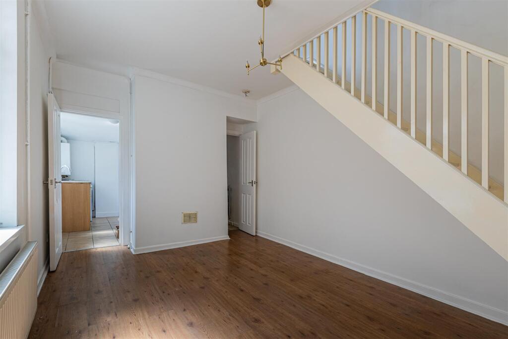 Llanfair Road 45a-9.jpg