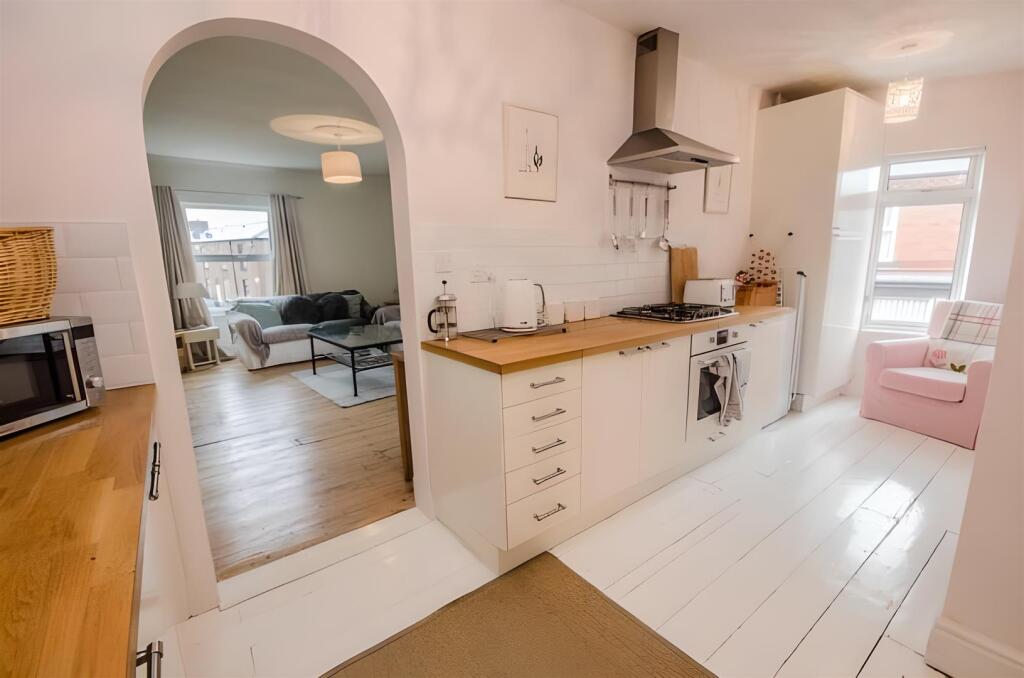 Kitchen.jpg