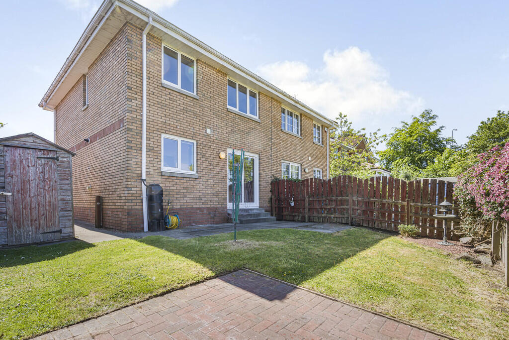 8 Glenisla Court,...