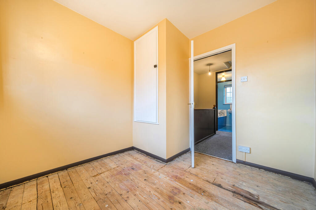 1386500-10-693808...