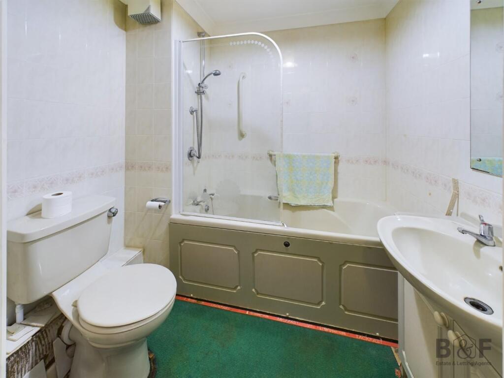 CAM01872G0-PR0292-STILL007.jpg