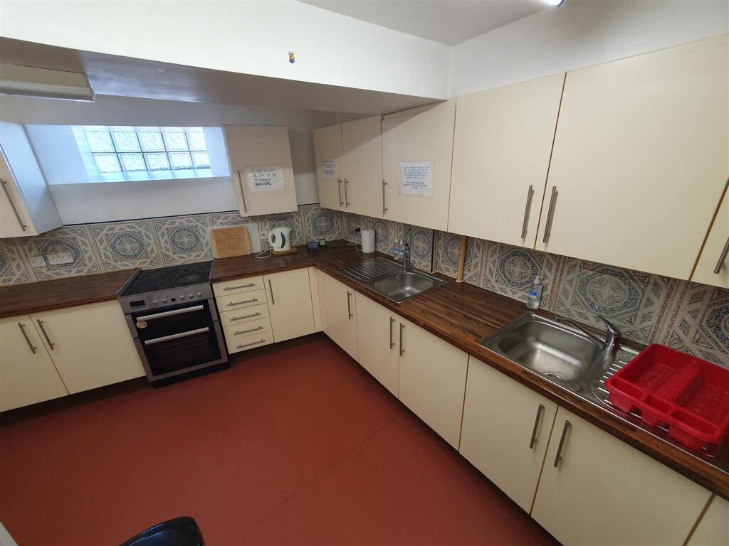 Kitchen 3 20240914_132525.jpg