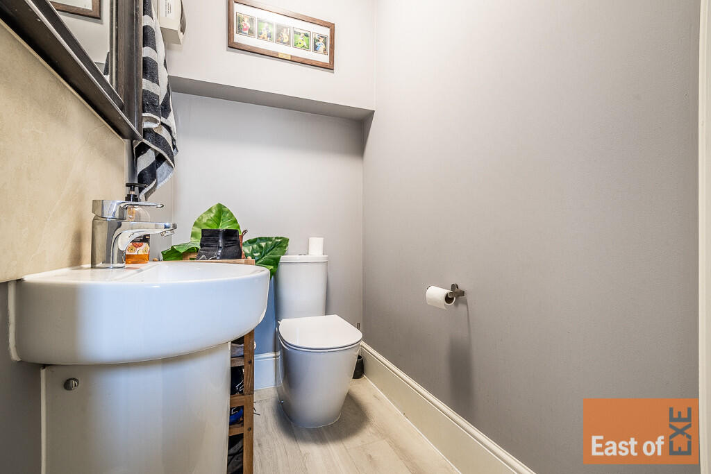 Woodland Drive - ...