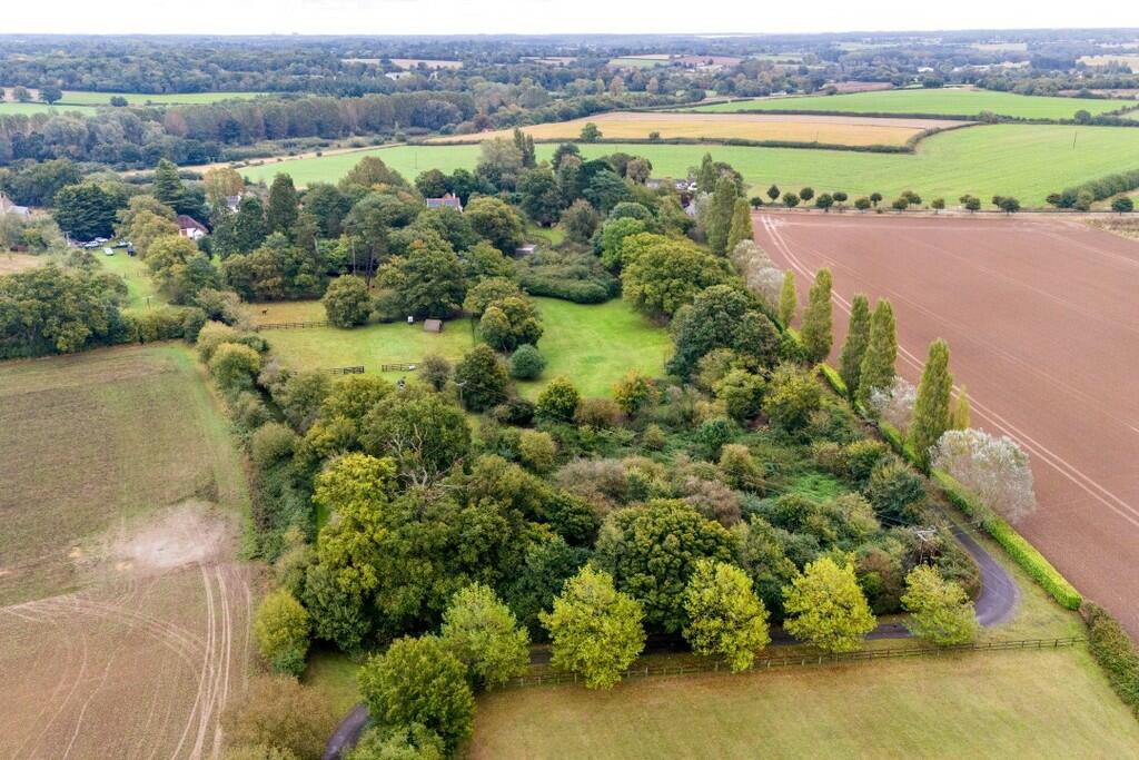 Hacheston Lodge -...