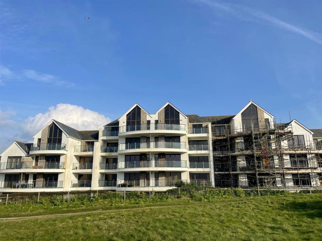 Bredon Court
