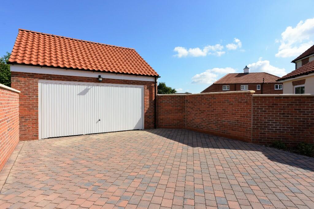 Example Garage