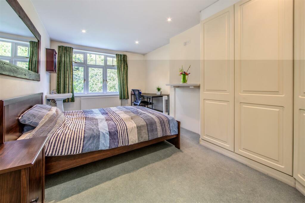 double back bedroom.jpg