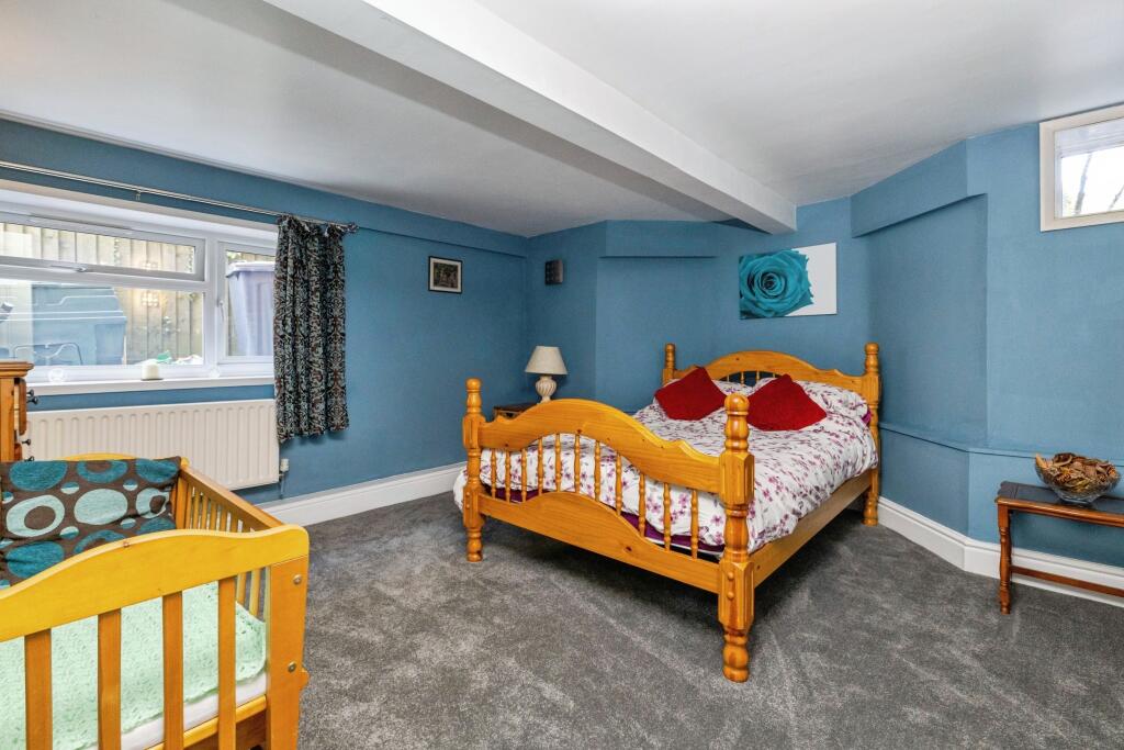 Lower ground floor bedroom