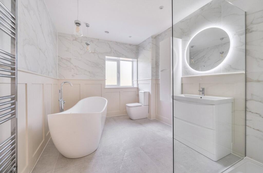 First Floor Bathroom