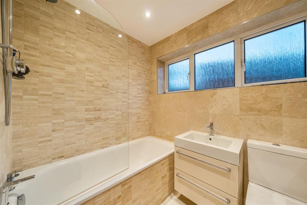 Family Bathroom: