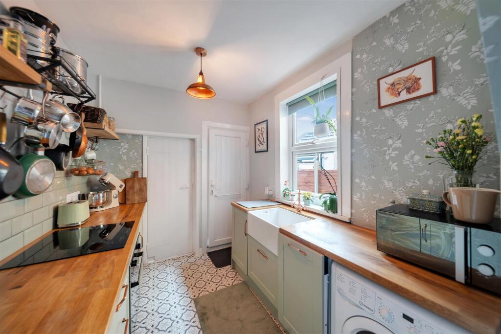 102 Kingston Road-28.jpg