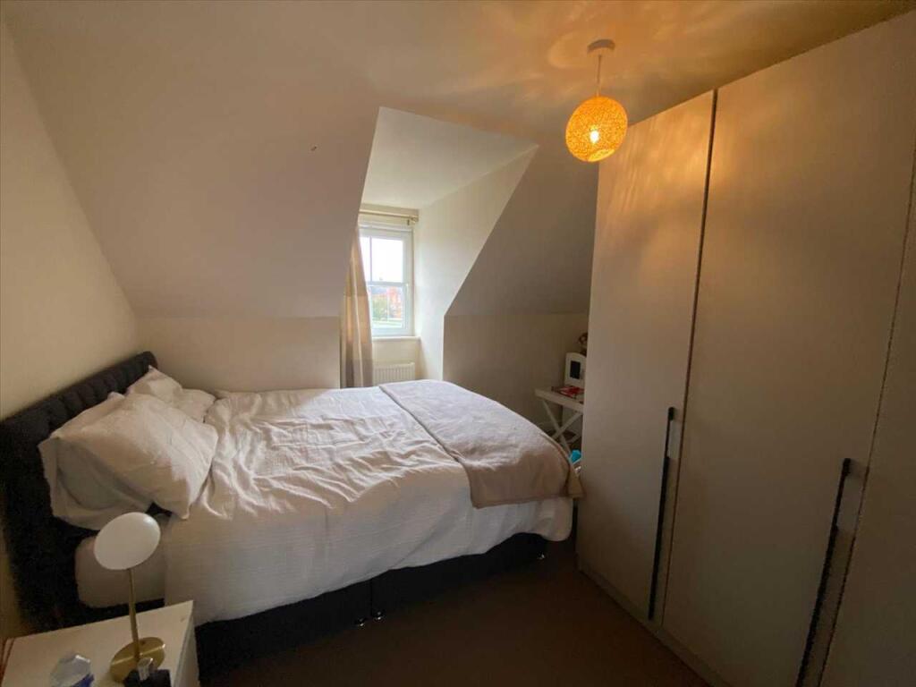 LANDING ON TOP FLOOR