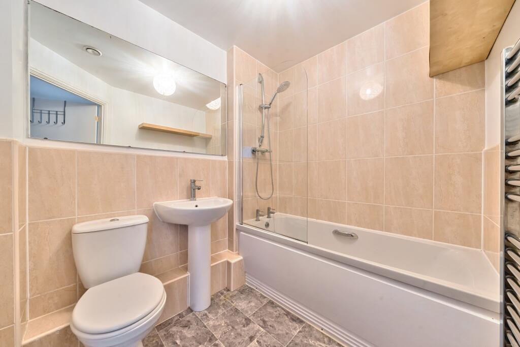 1332529-4-6888b7e35df25