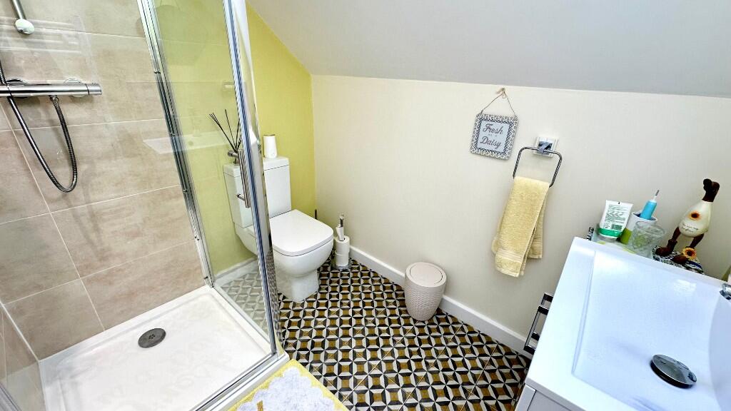 En-suite Shower/w.c.