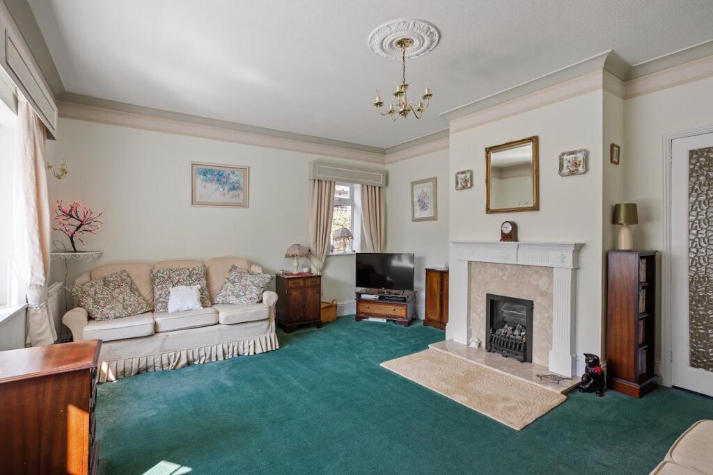 19 The Avenue, Norton-12.jpeg