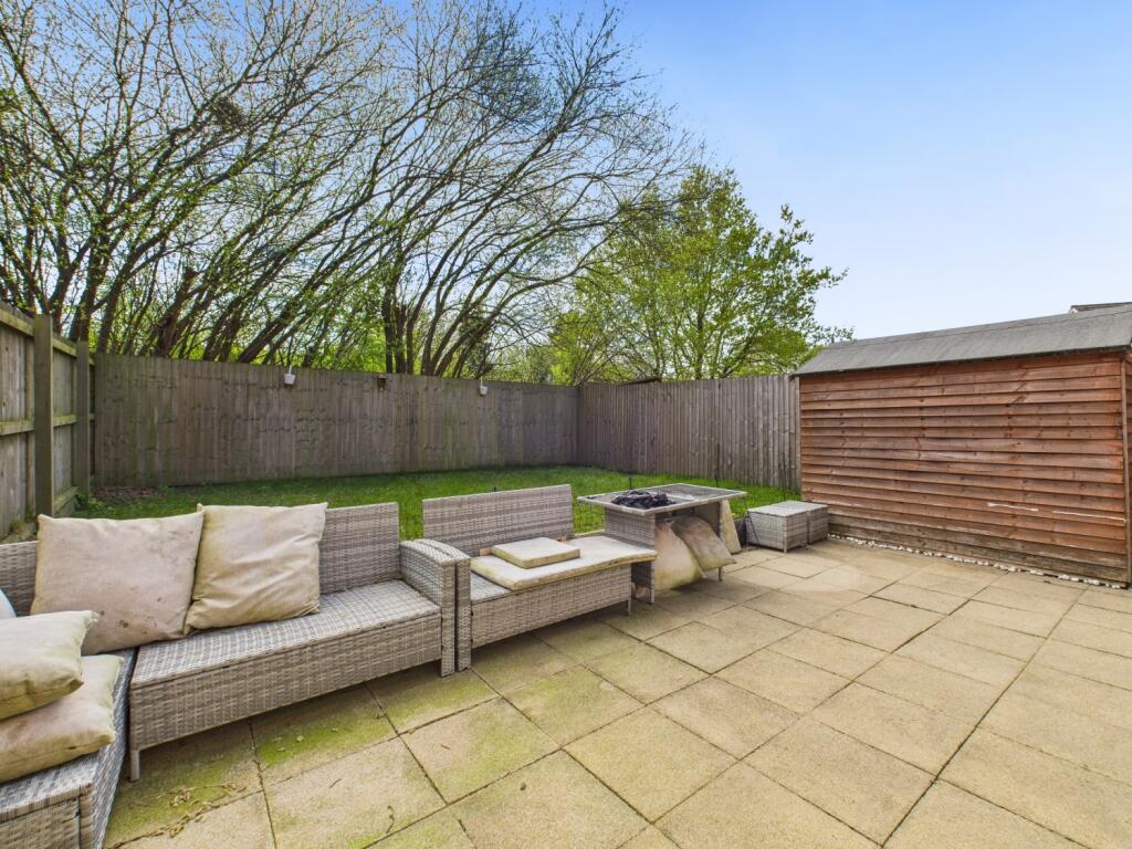 CAM03729G0-PR0025-STILL012