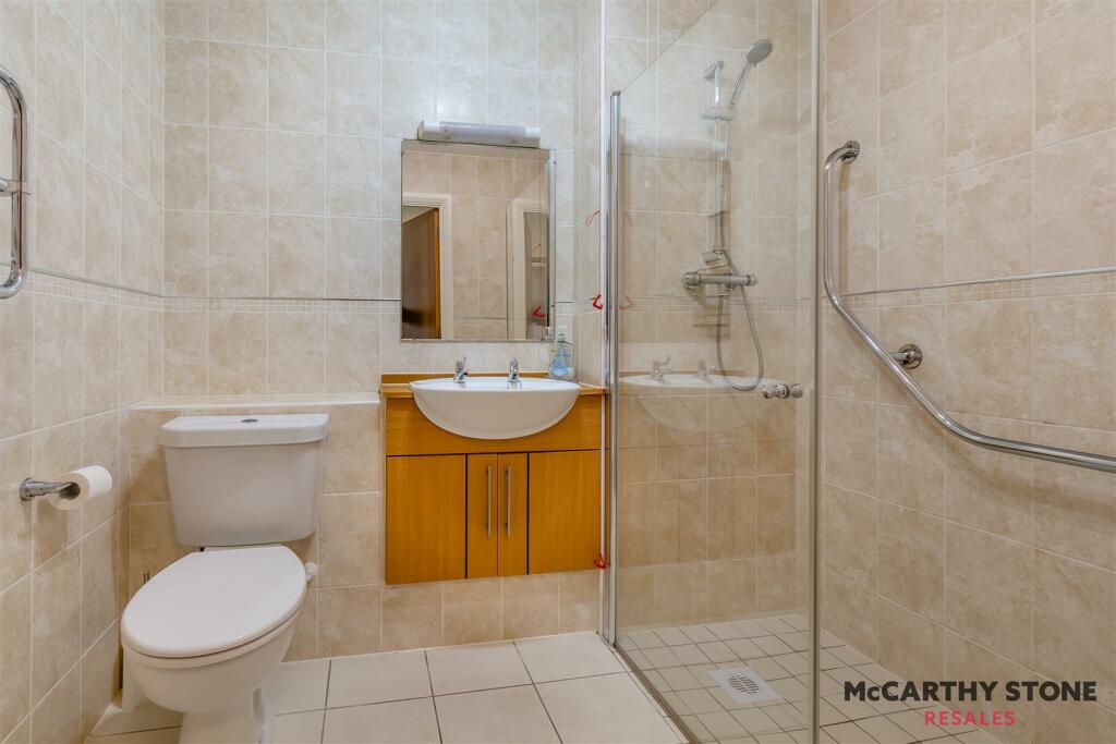 8626184-interior13.jpg