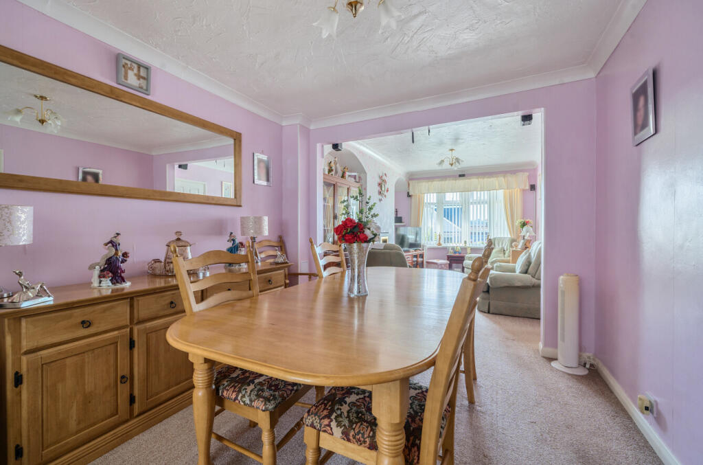 1330559-6-68835aa...