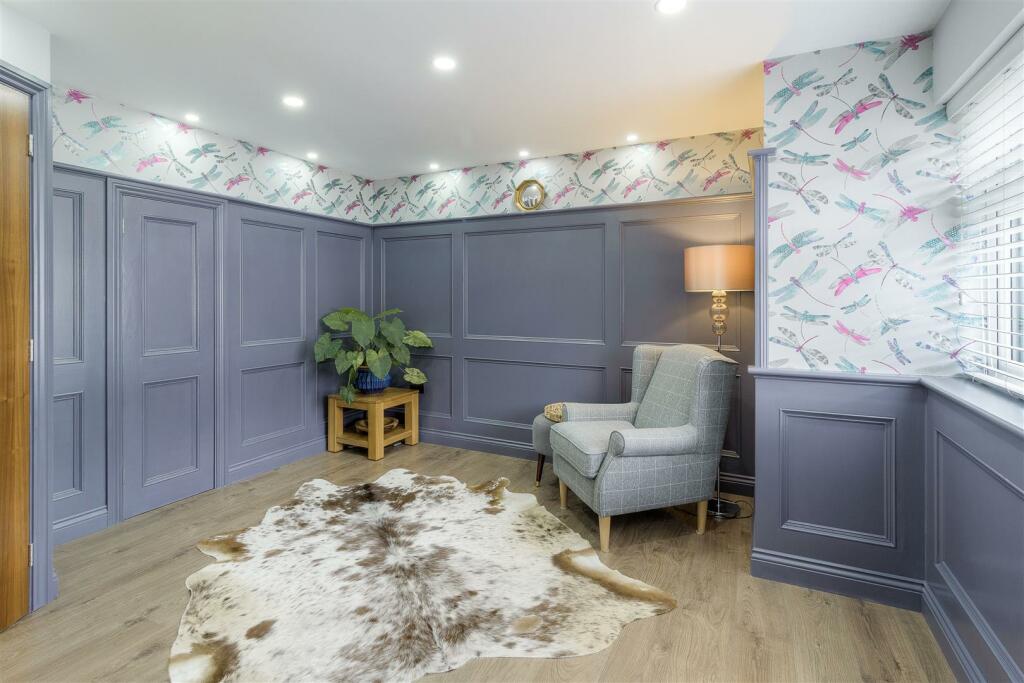 6 Shilton Lane, Bulkington