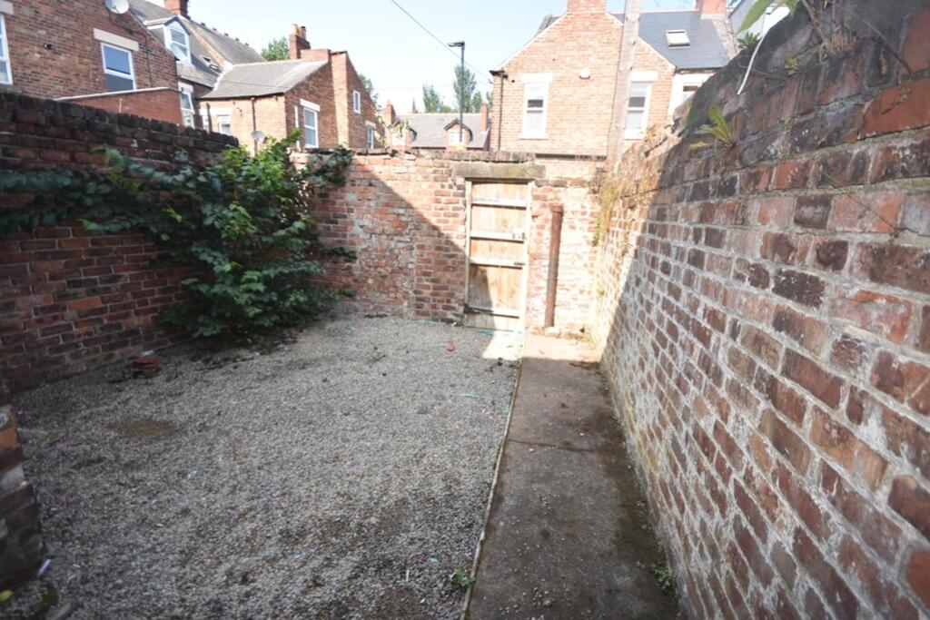 3 Salisbury photos05