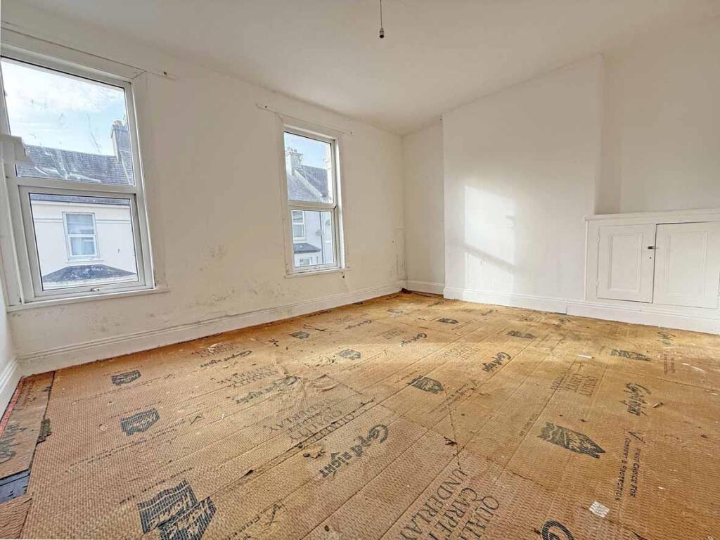 Maristow Avenue 46 - Master Bedroom New.jpg