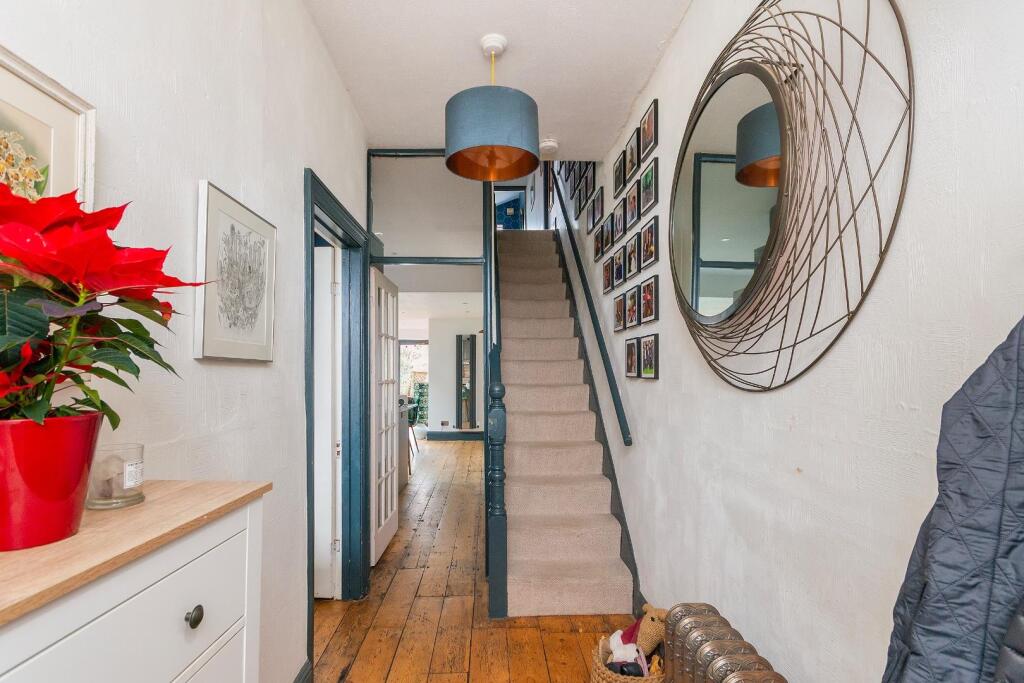 9N6SDD - Hallway A.jpg