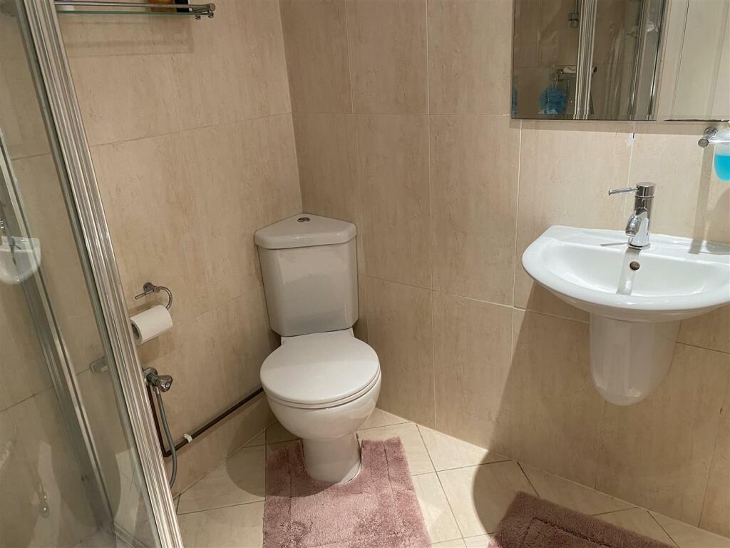 Ground Floor Bathroom