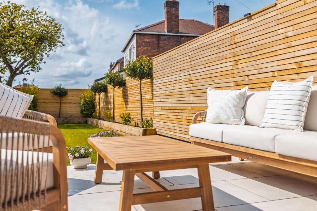 126 Brom Village Rd-10.jpg