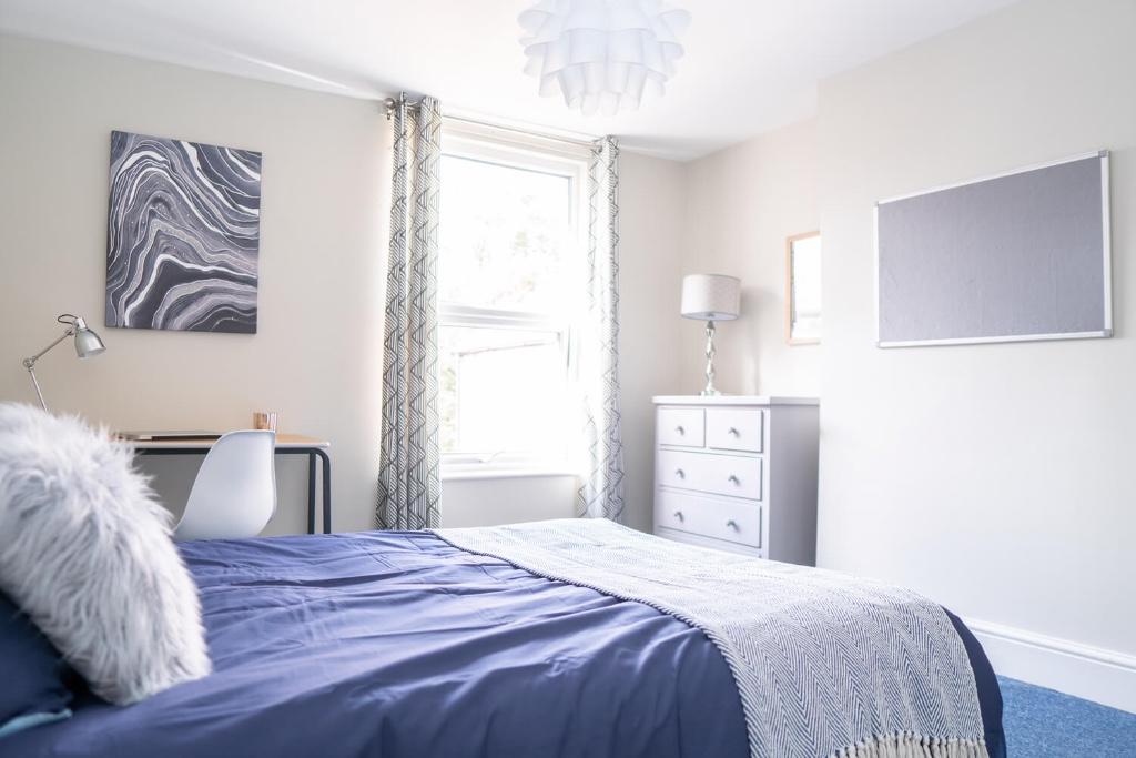 Room 4