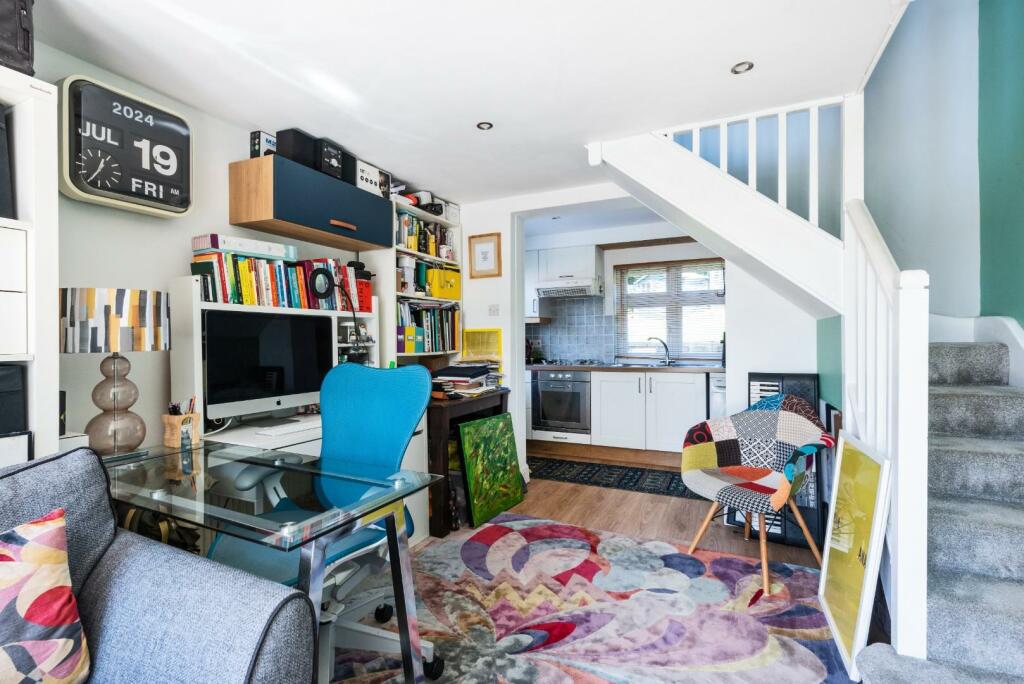 7 Bailbrook Lane, Bath BA1 7AH-21.jpg