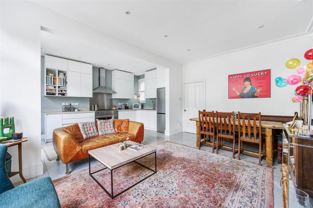 49 Grafton Road-5.jpg