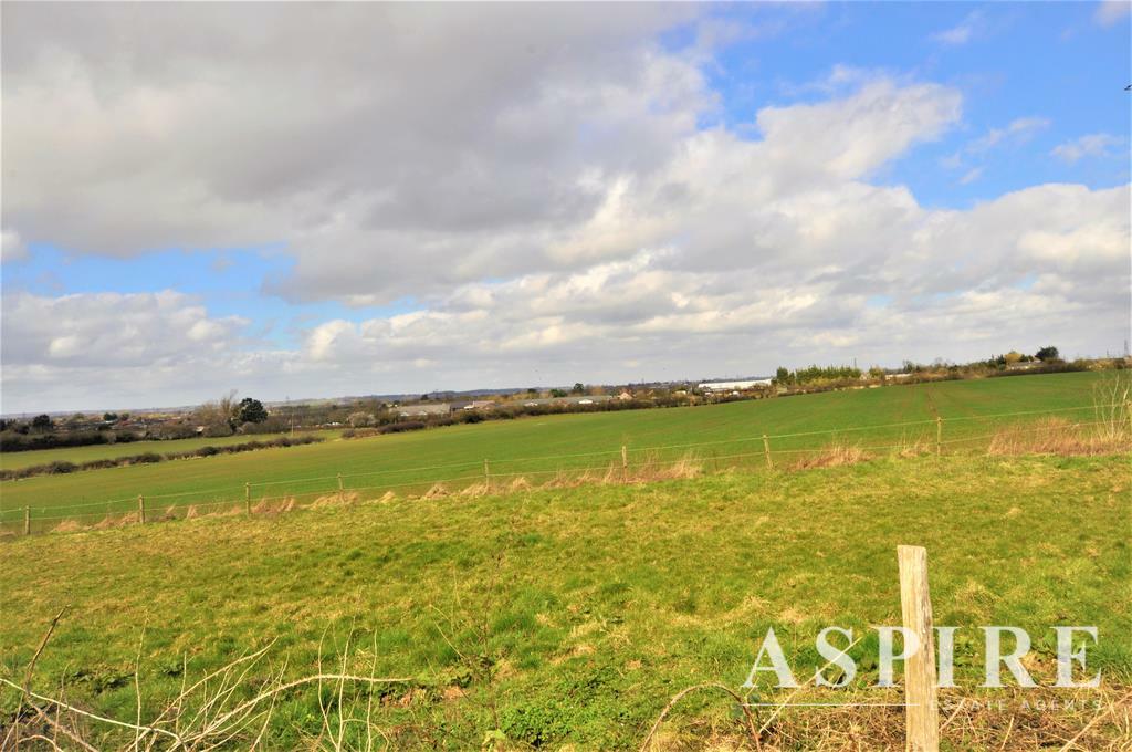 Benfleet Hall Road 1007.jpg