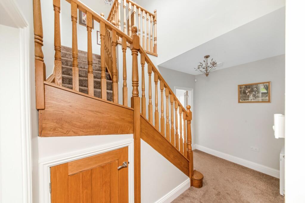 STAIRCASE TO SECOND FLOOR