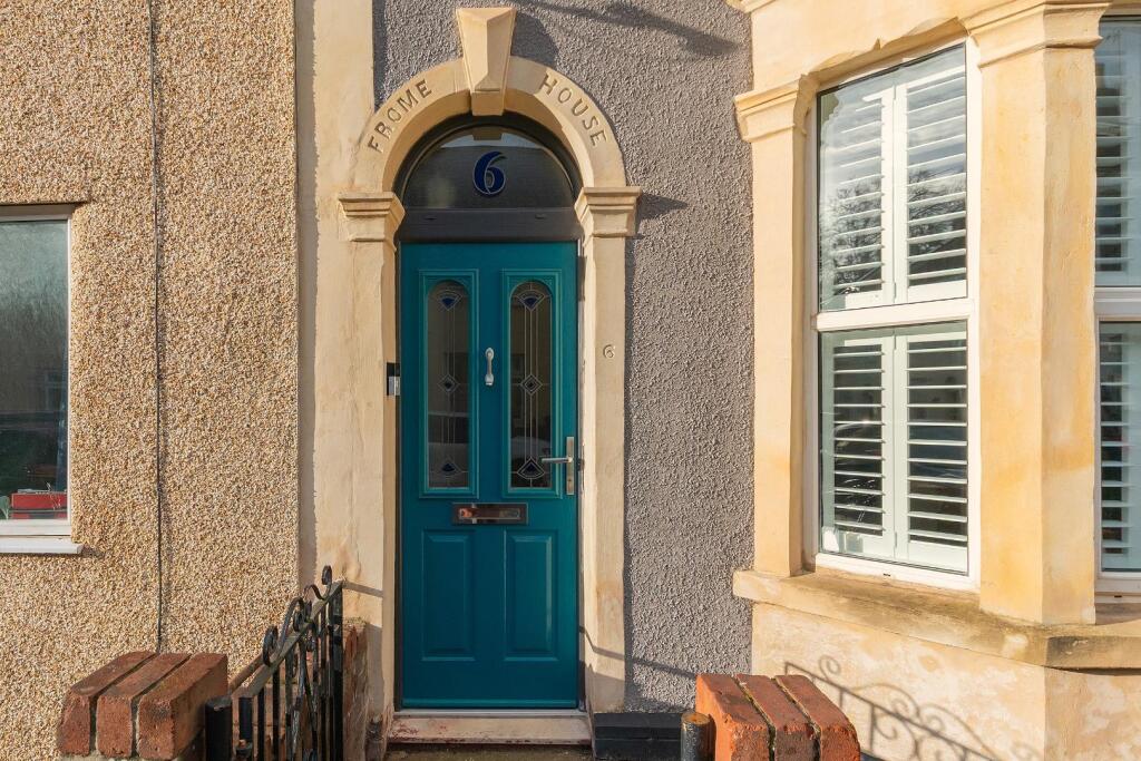 0B6ALH - External A.jpg