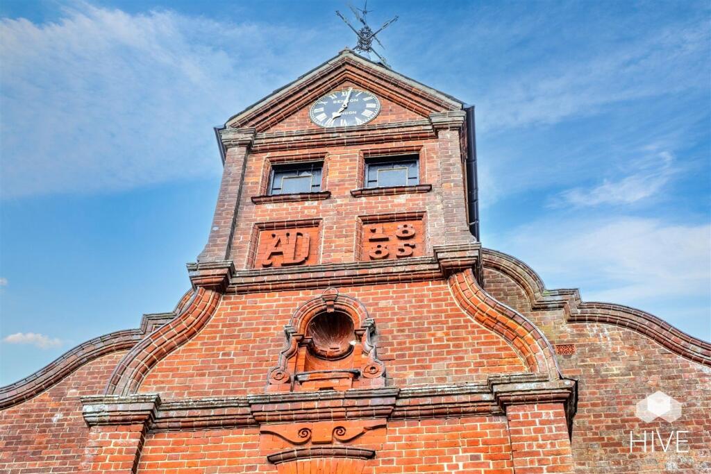 Barton Hall, Fordingbridge