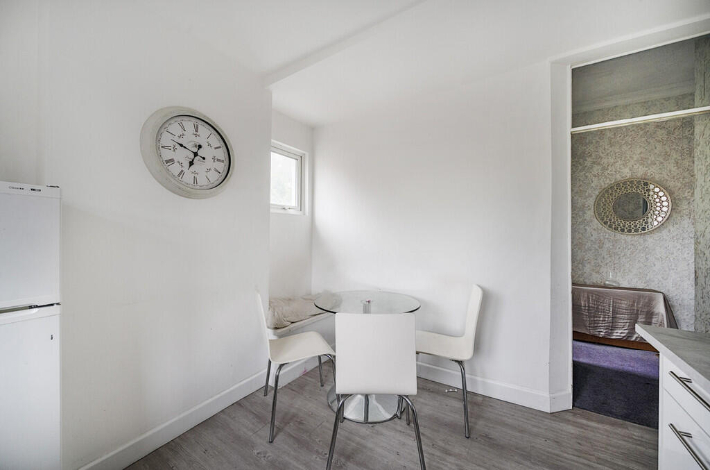 1300442-13-683f5c...